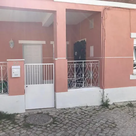 Maria House شقة